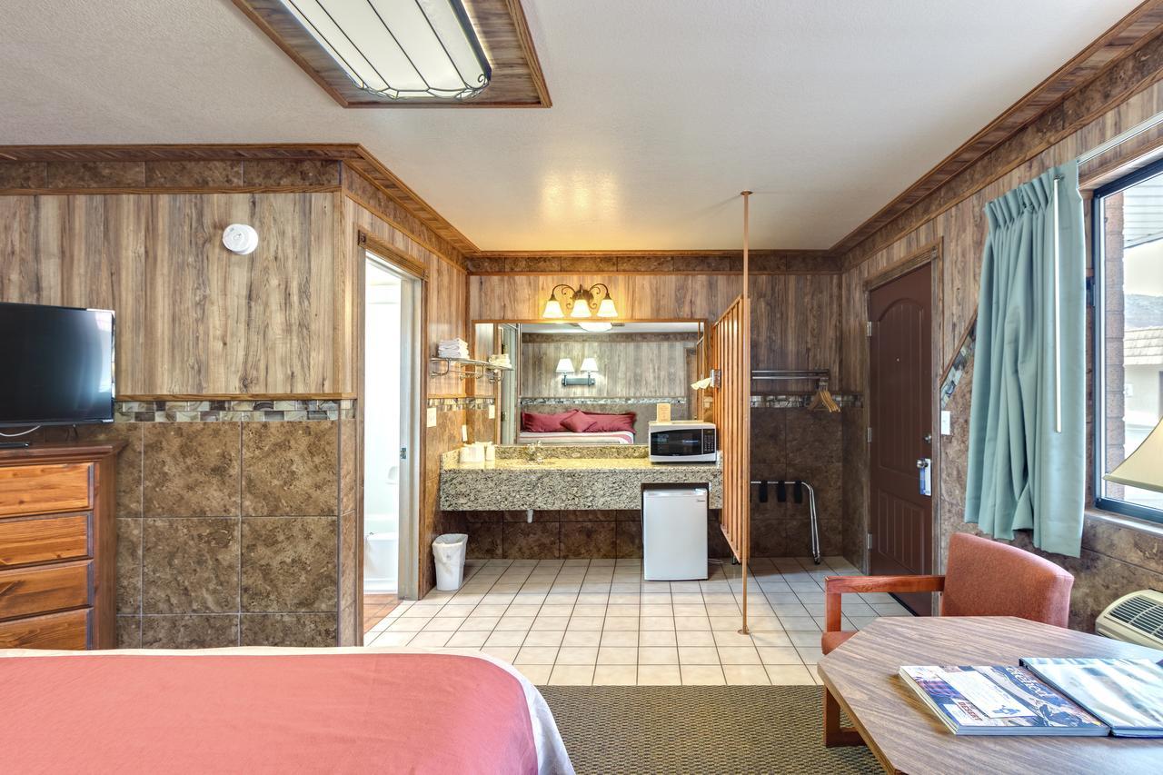Zion Park Motel Спрингдейл Экстерьер фото
