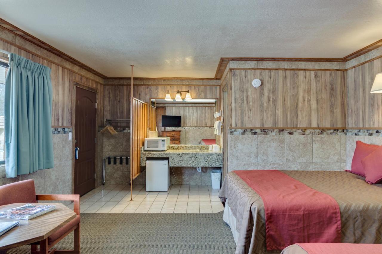 Zion Park Motel Спрингдейл Экстерьер фото